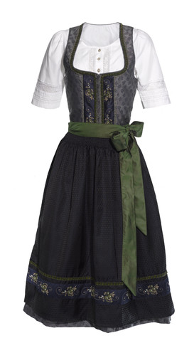 Dirndl & Bluse
